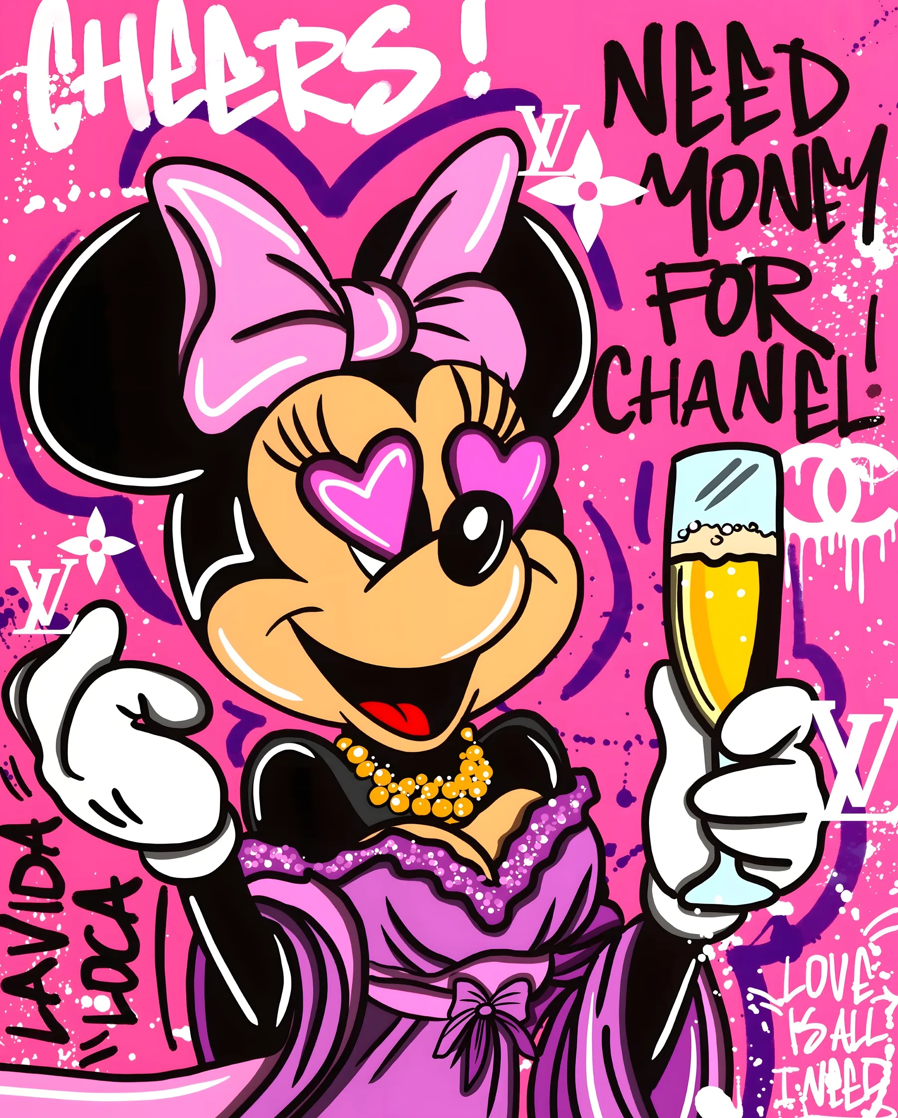 Minnie Cheers Chanel