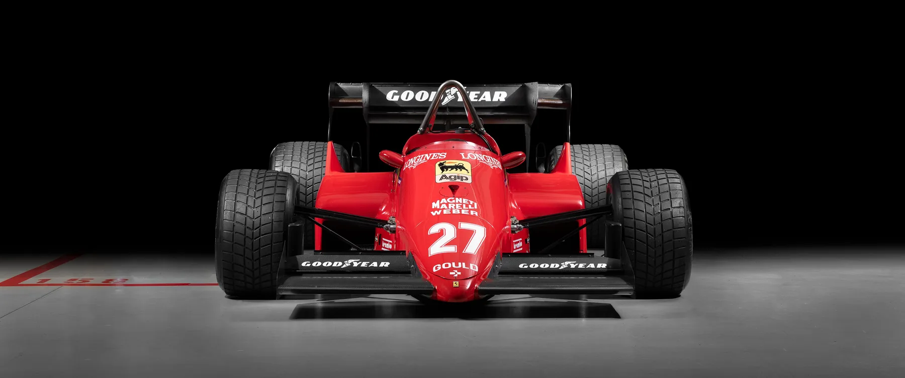 Ferrari Clásico Frontal Goodyear