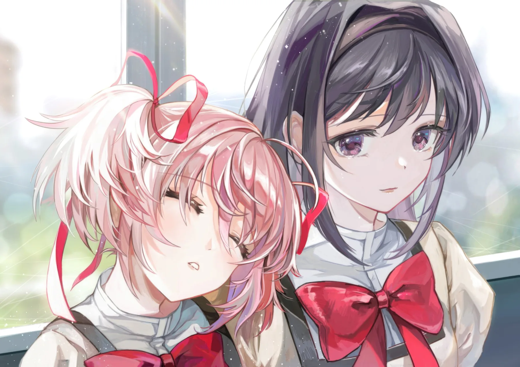 Madoka Kaname y Homura Akemi Uniforme Escolar