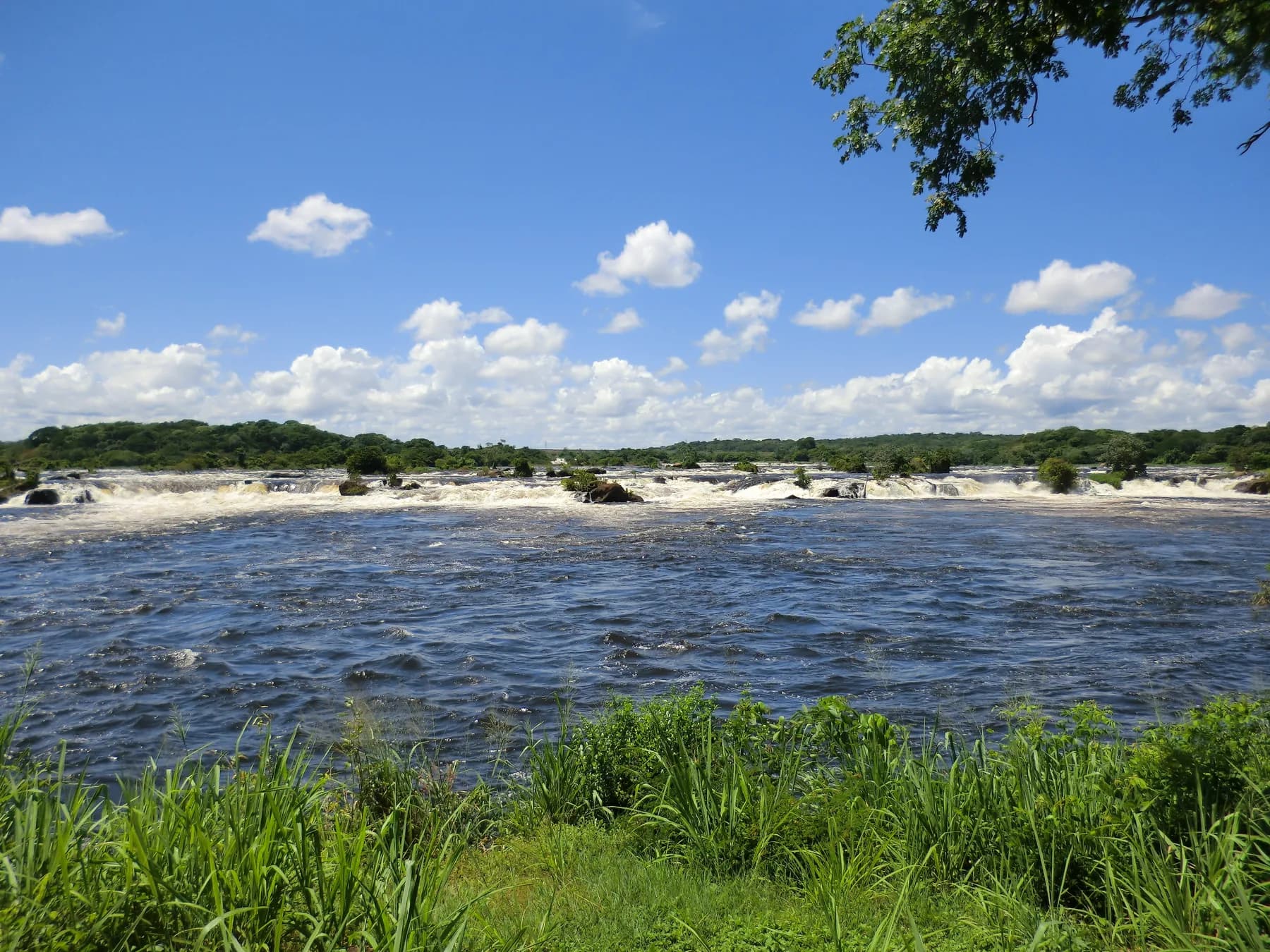 Laguna de Cachamay Canaima