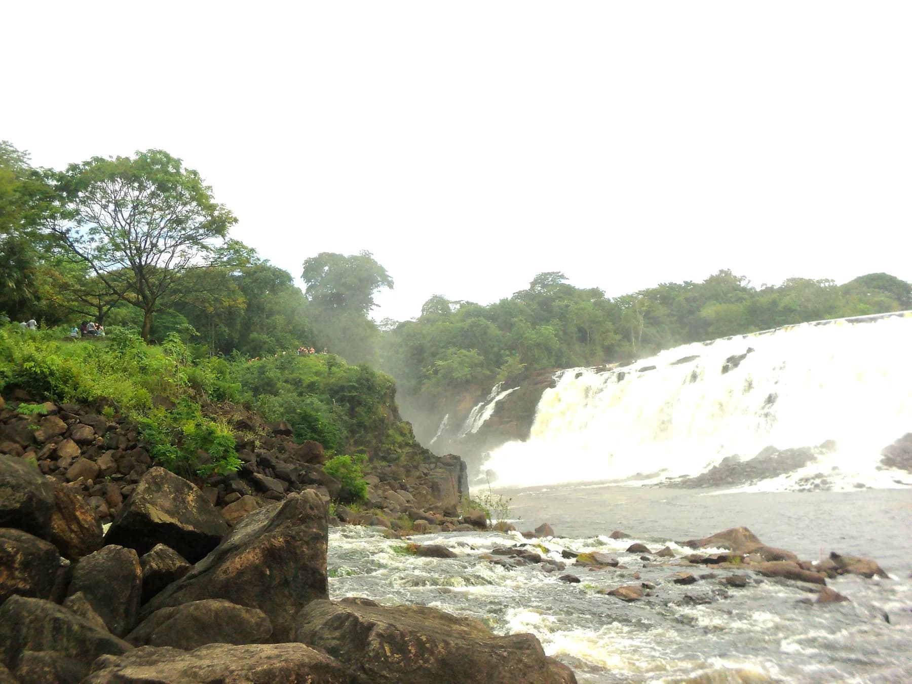 Paisaje del Salto La Llovizna